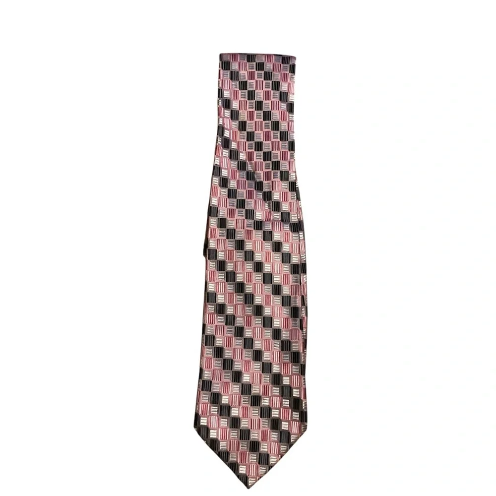 Burma bibas  Pink and Black‎ Checkered Tie